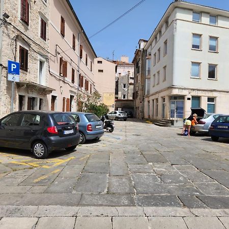 Vecchio Mercato Pula Apartman ภายนอก รูปภาพ